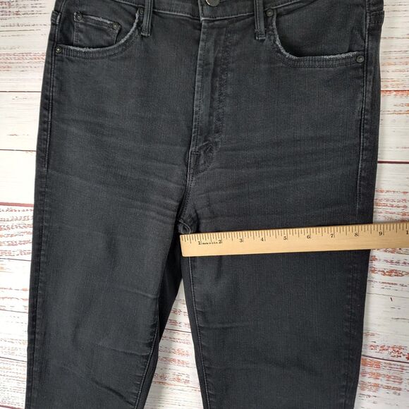 Mother Women's 27 x 26 The Insider Crop Step Fray Jeans Black Not Guilty Boho - Picture 3 of 12